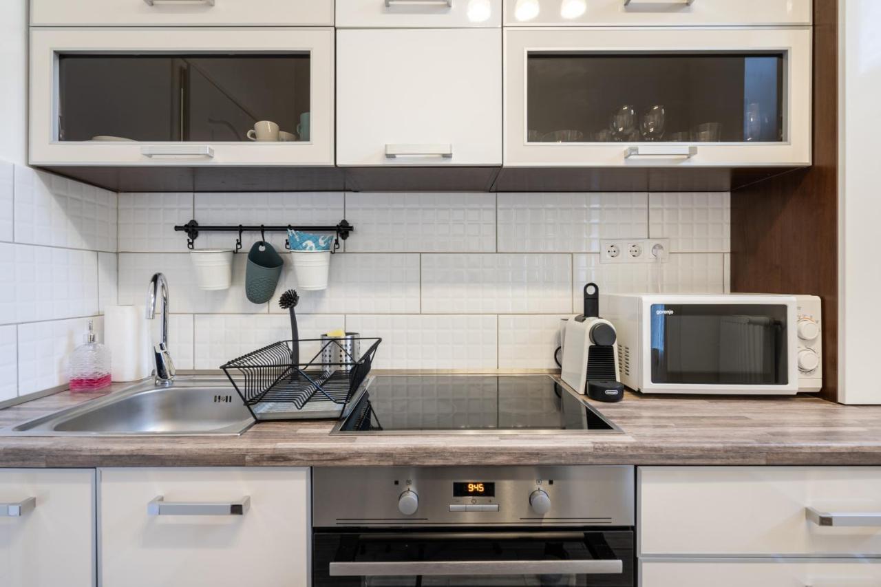 Stella Apartment Будапеща Екстериор снимка